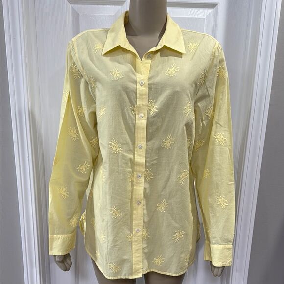 TALBOTS modern classic shirt with floral embroidery. - Picture 2 of 7